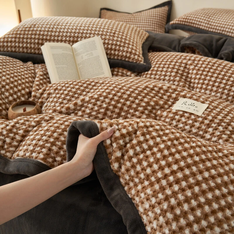 加厚保暖豆豆牛奶绒被套双单人被罩法兰珊瑚绒双面加绒冬季无印风