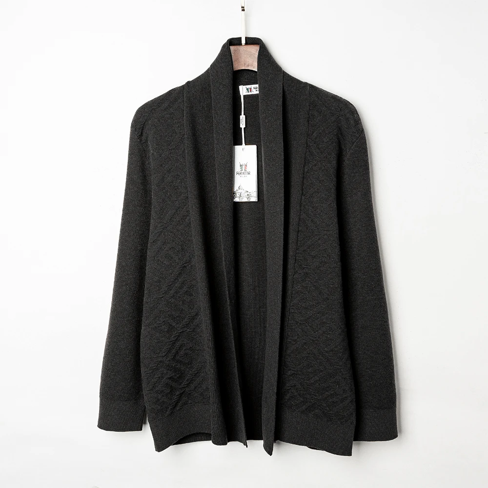 4费拉提娜针织外套