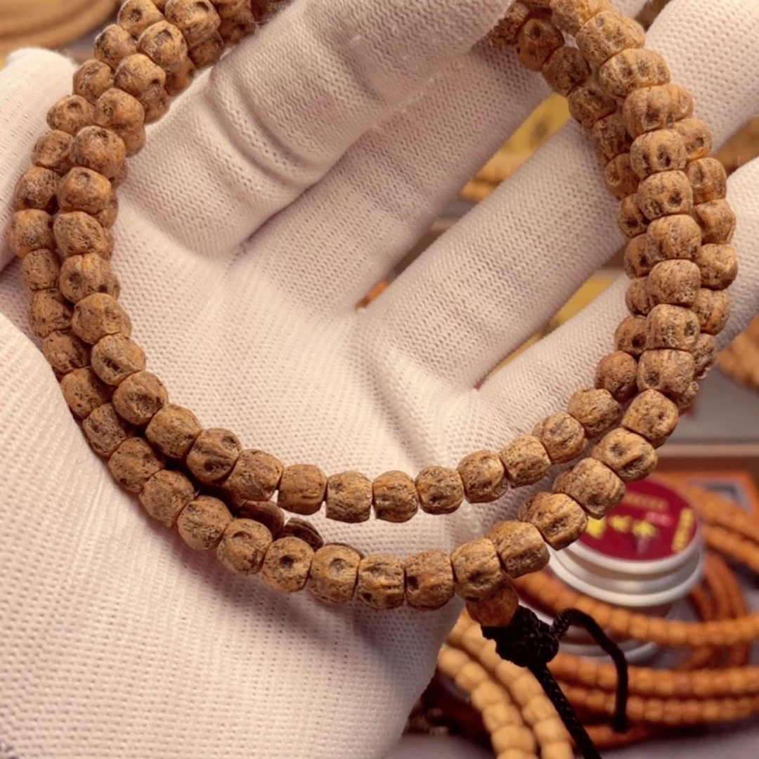 【闪购商品】柏香籽/百香籽吊坠?****鱼