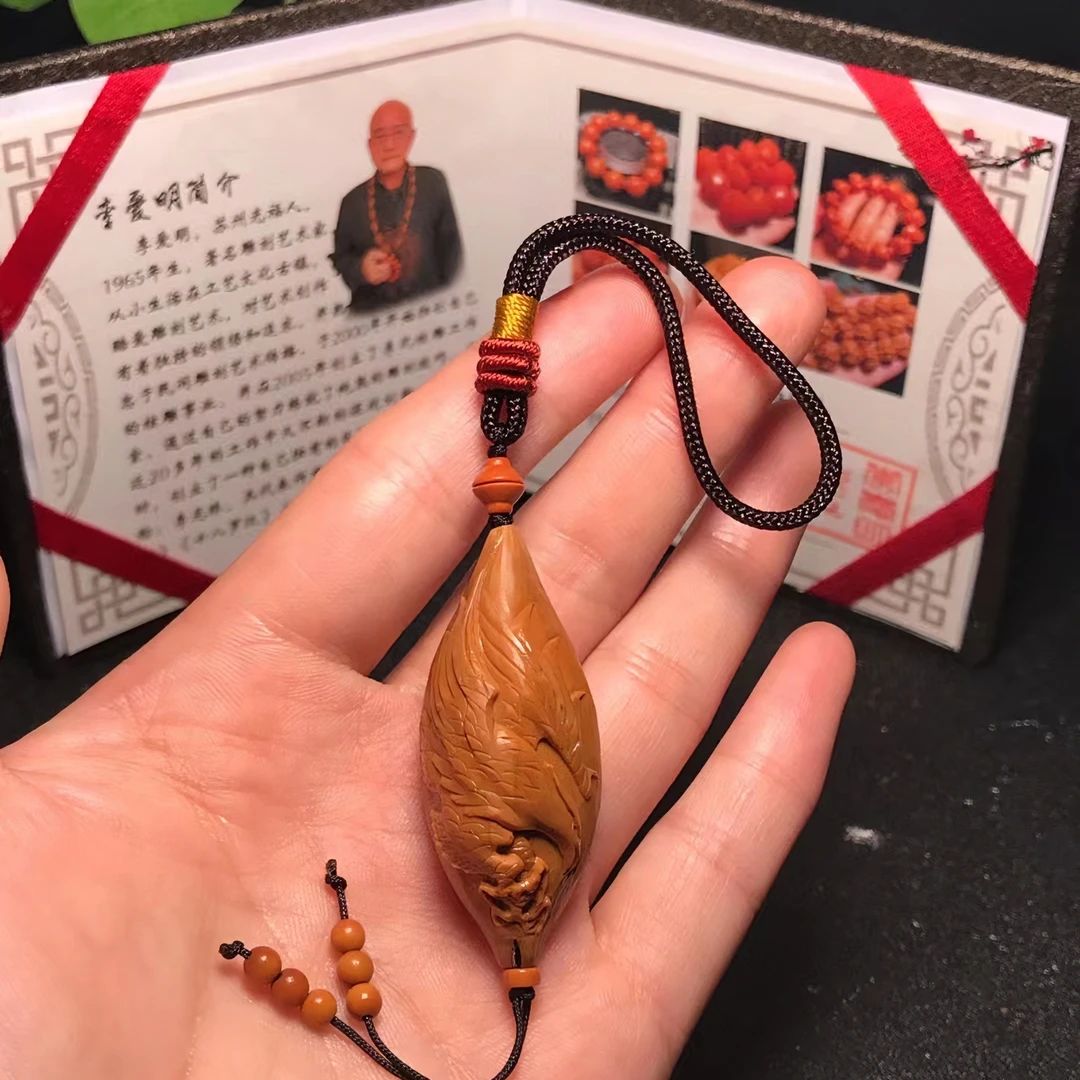 橄榄核雕刻精工雄鹰展翅大展宏图单籽尺寸2.0*4.6cm文玩挂件吊坠