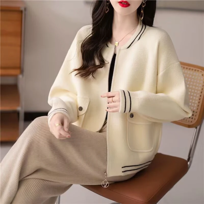 棒球服女2024新款春秋季百搭设计感冬季加厚宽松针织开衫短款外套