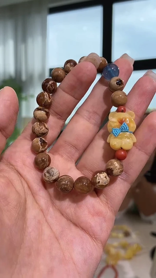 【闪购商品】琥珀颈饰未镶嵌天然琥珀蜜蜡