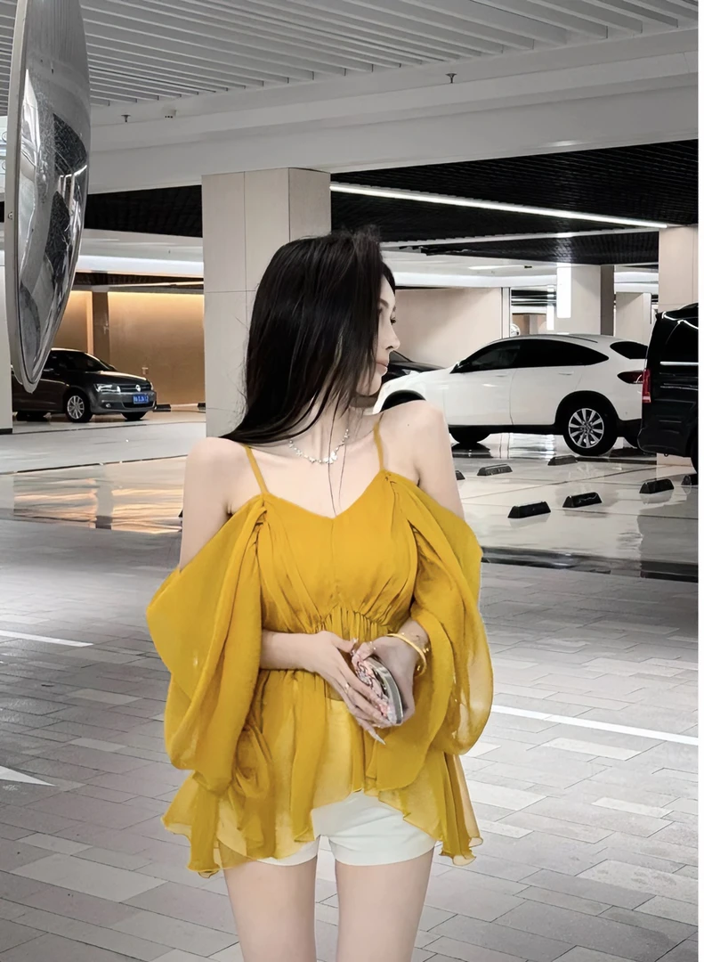 气质露肩上衣女2025夏季新款薄纱一字肩长袖纯欲吊带小衫高腰短裤