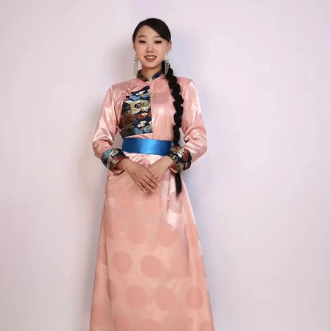 蒙古风手工六色团花缎面拼接四季款女士蒙古袍