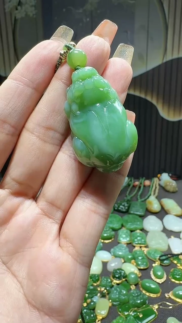 【闪购商品】和田玉挂件未镶嵌1