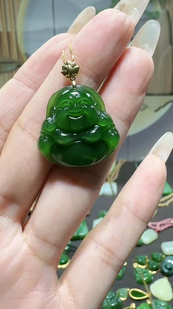 【闪购商品】和田玉挂件18K金镶嵌1