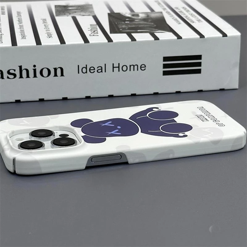 适用蓝色熊Phone14ProMax手机壳13苹果1211硬壳保护XSXR15白色