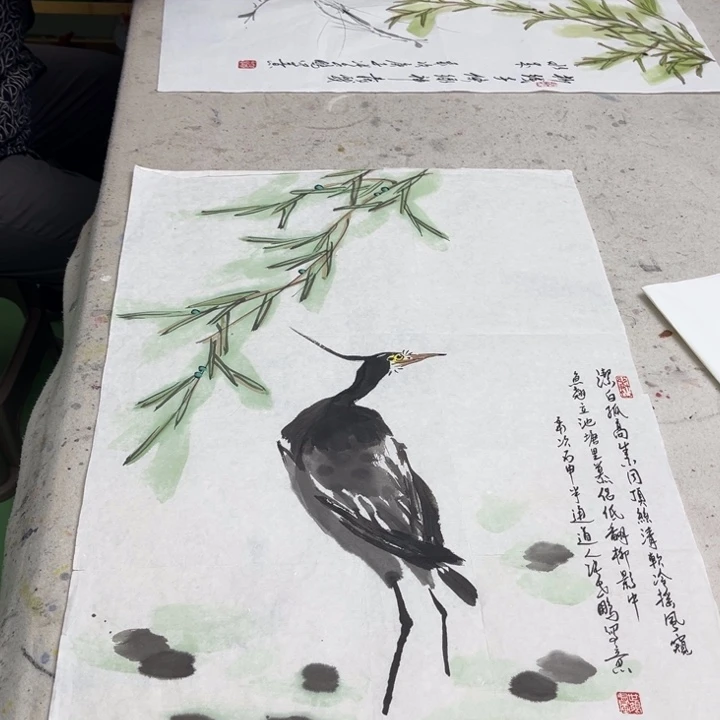 绘画绘画板子弹幕后