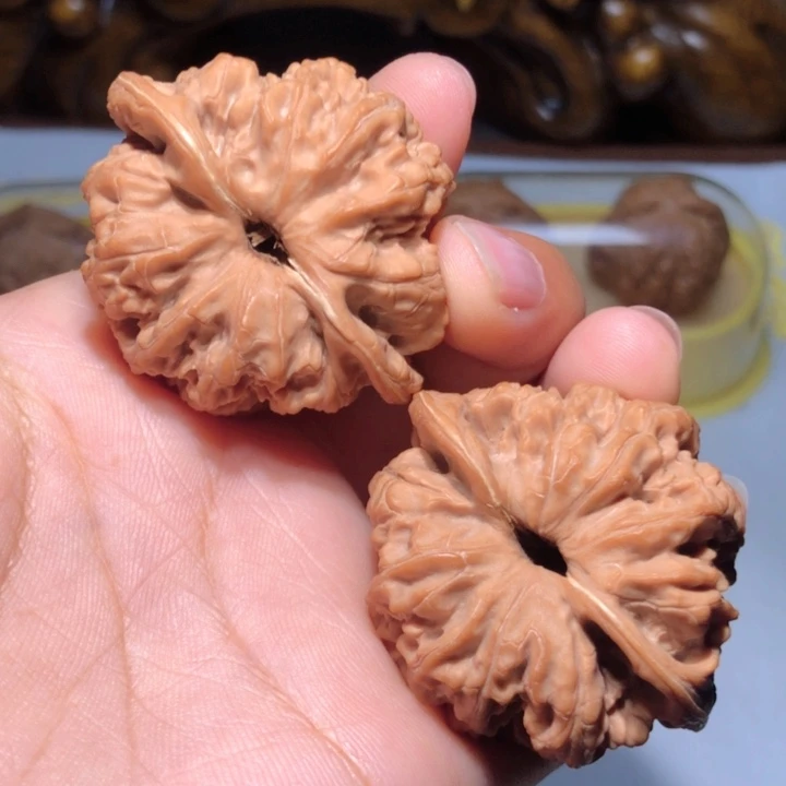 文玩核桃把件45龙洞峪