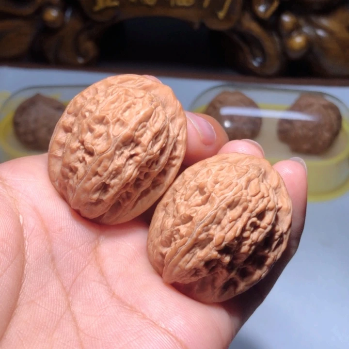 文玩核桃把件32鸭蛋虎头