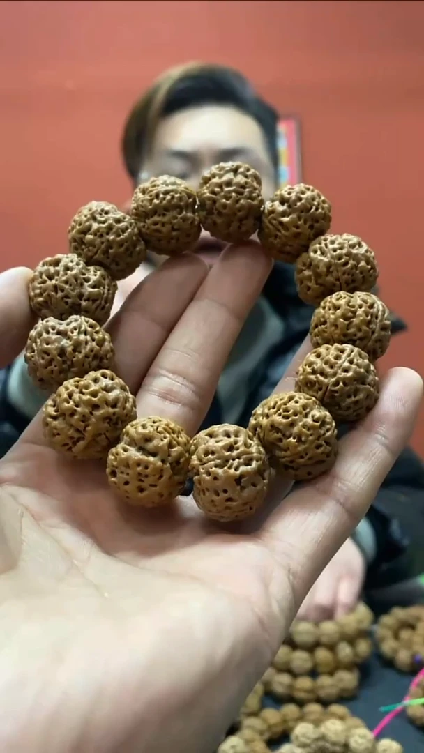 【闪购商品】金刚菩提手串安娜蜂王21毫米