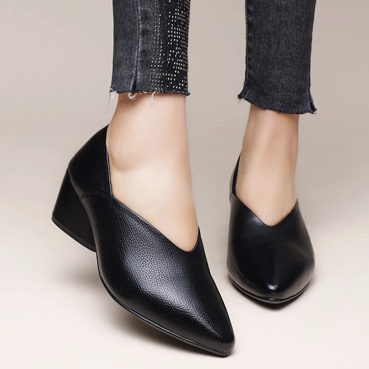 1318真皮爱心跟奶奶鞋