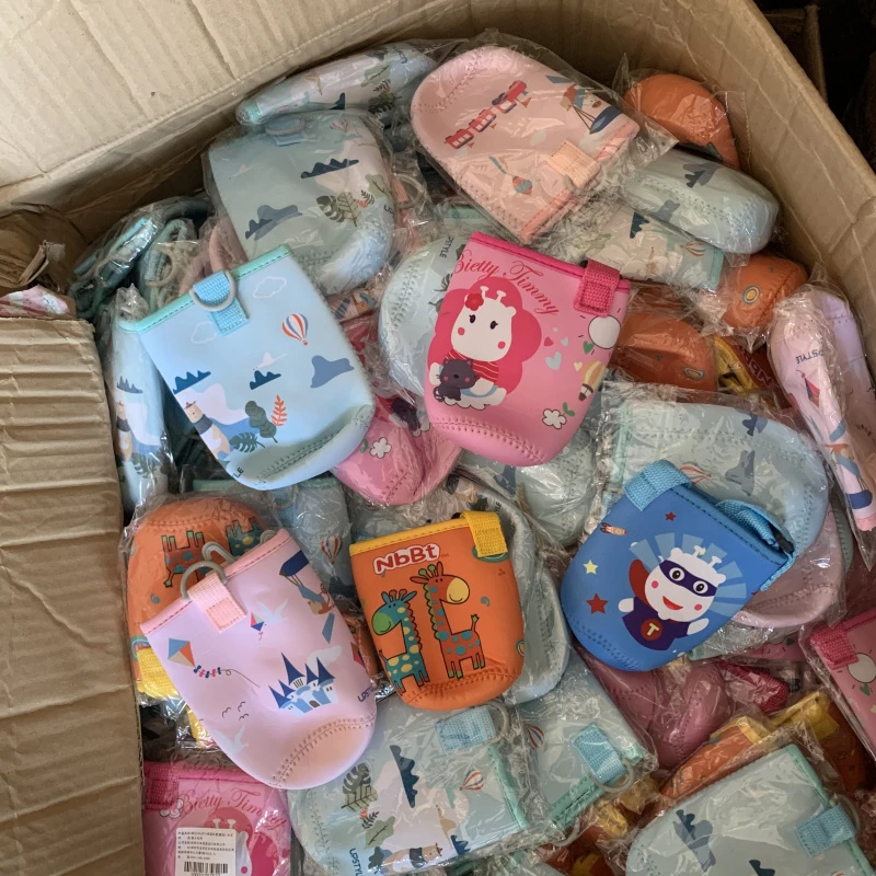 发3个！多款卡通杯套