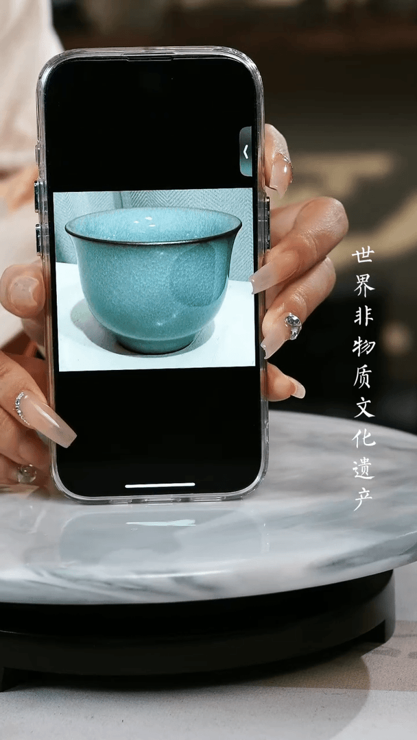 【闪购商品】陶瓷鱼籽纹铃铛盏