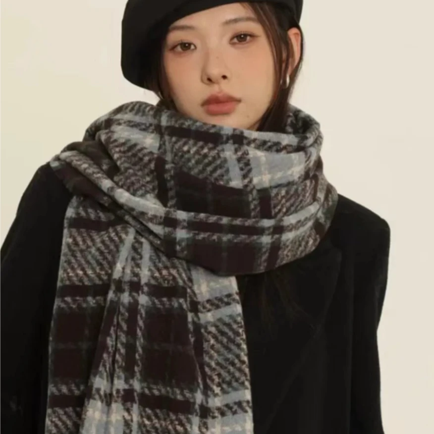 2025新款围巾女冬季网红款百搭秋冬保暖韩系学生情侣格子厚围脖