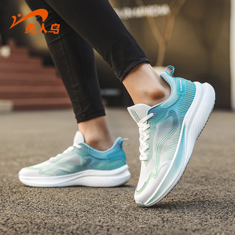 【飞驰2.0】减震跑步鞋网面透气舒适耐磨低帮情侣百搭跑鞋 P4B2275