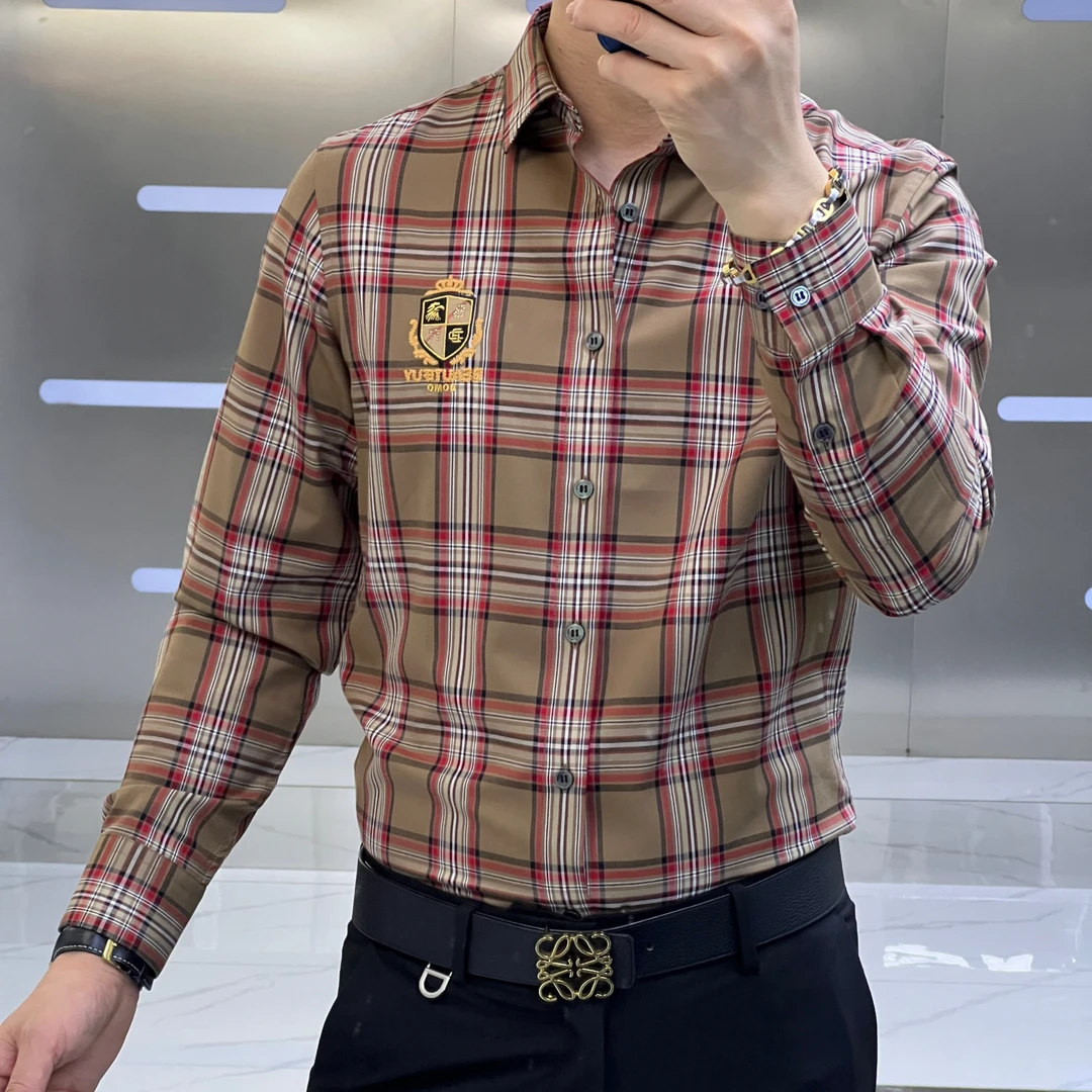 男士盾牌秋款格子衬衫时尚长袖修身休闲潮流秋季经典聚酯纤维时尚