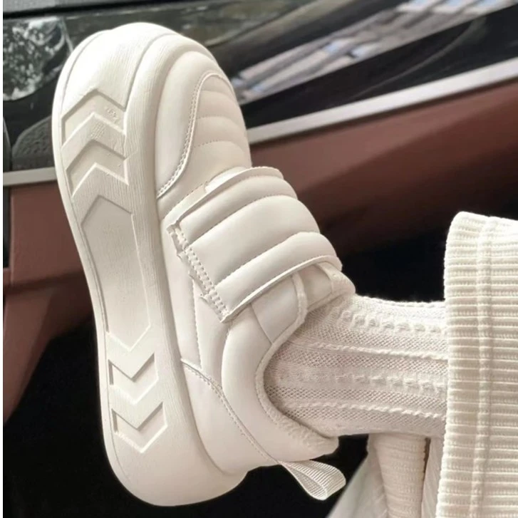 2023秋冬新款休闲魔术贴面包鞋子女厚底防滑运动板鞋百搭小白鞋子