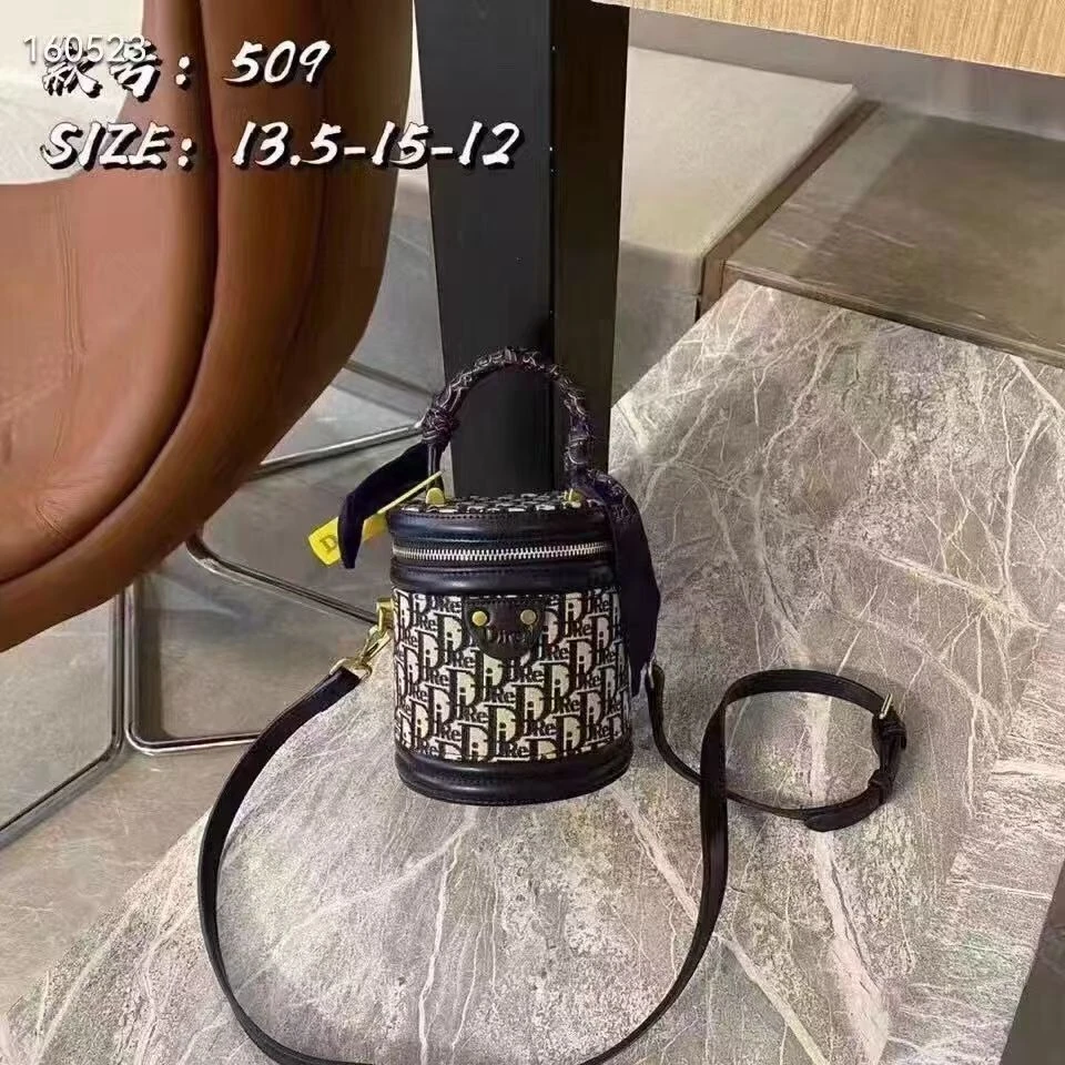 【9】2024冬季新款发财桶时尚509