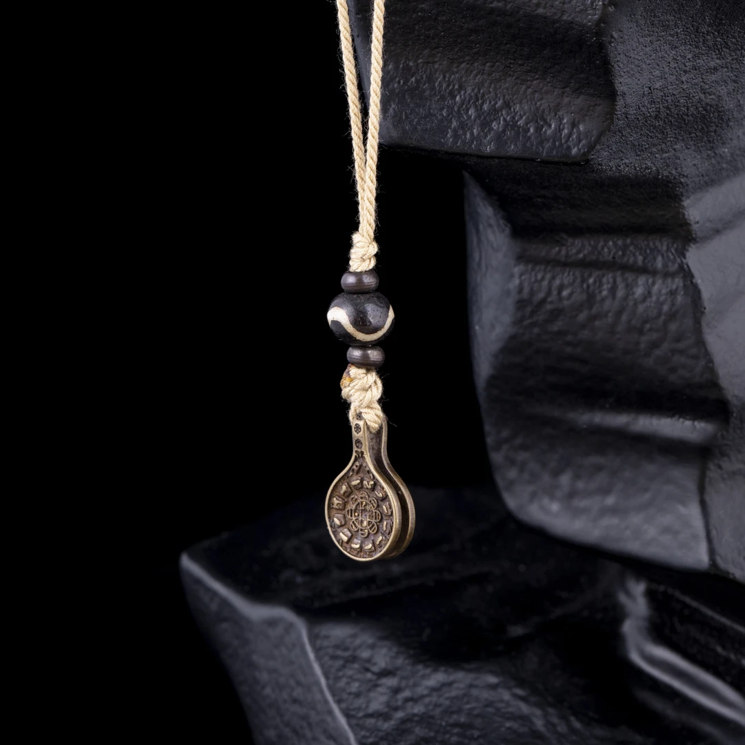 员格格LRGE72/九宫铜牌小挂件