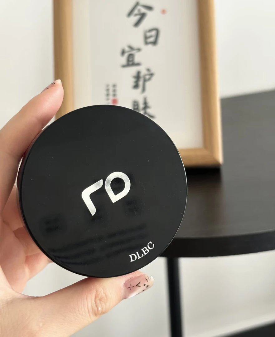 滋润精华气垫刷