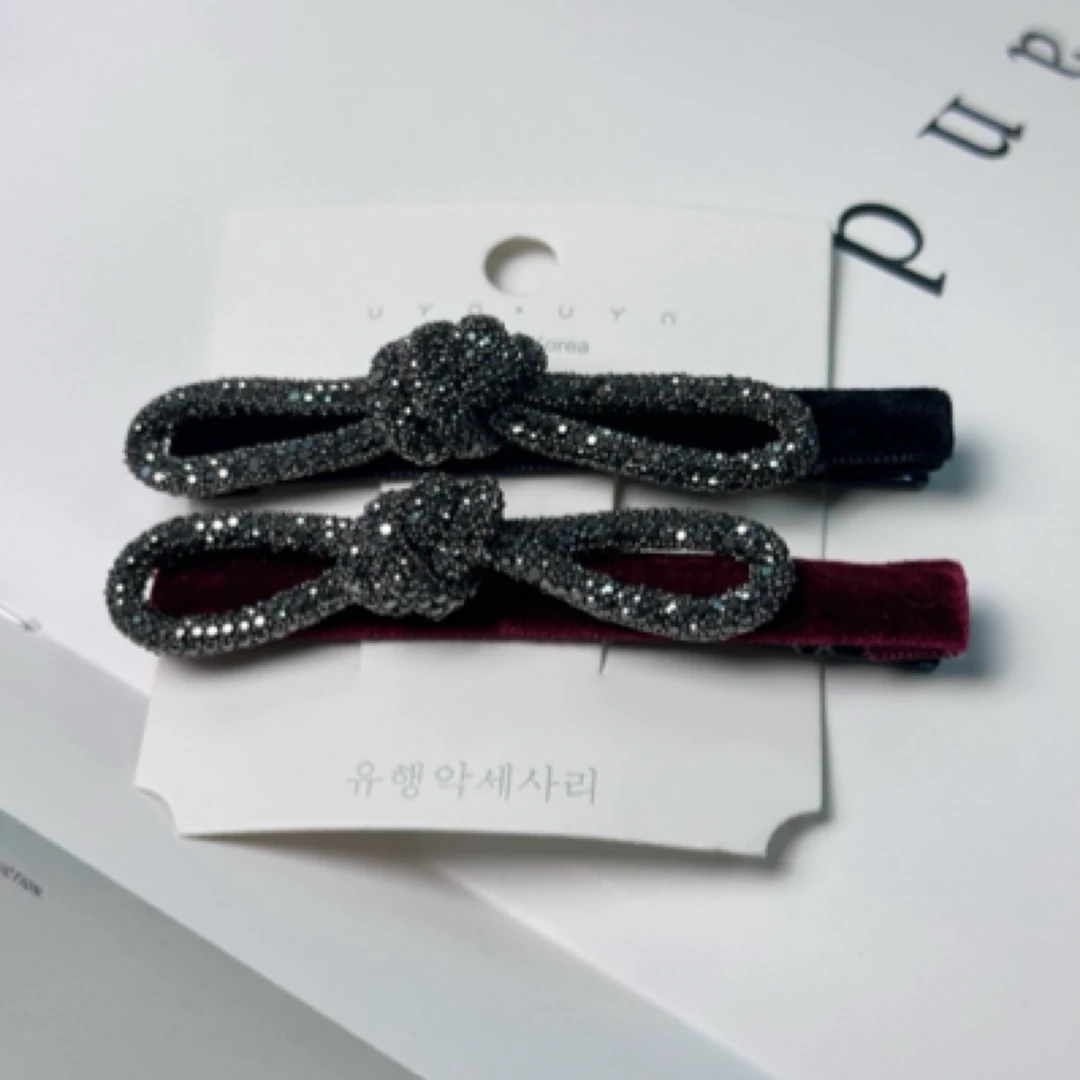 韩国东大门  高级感气质百搭丝绒蝴蝶结编夹满钻鸭嘴夹侧边夹