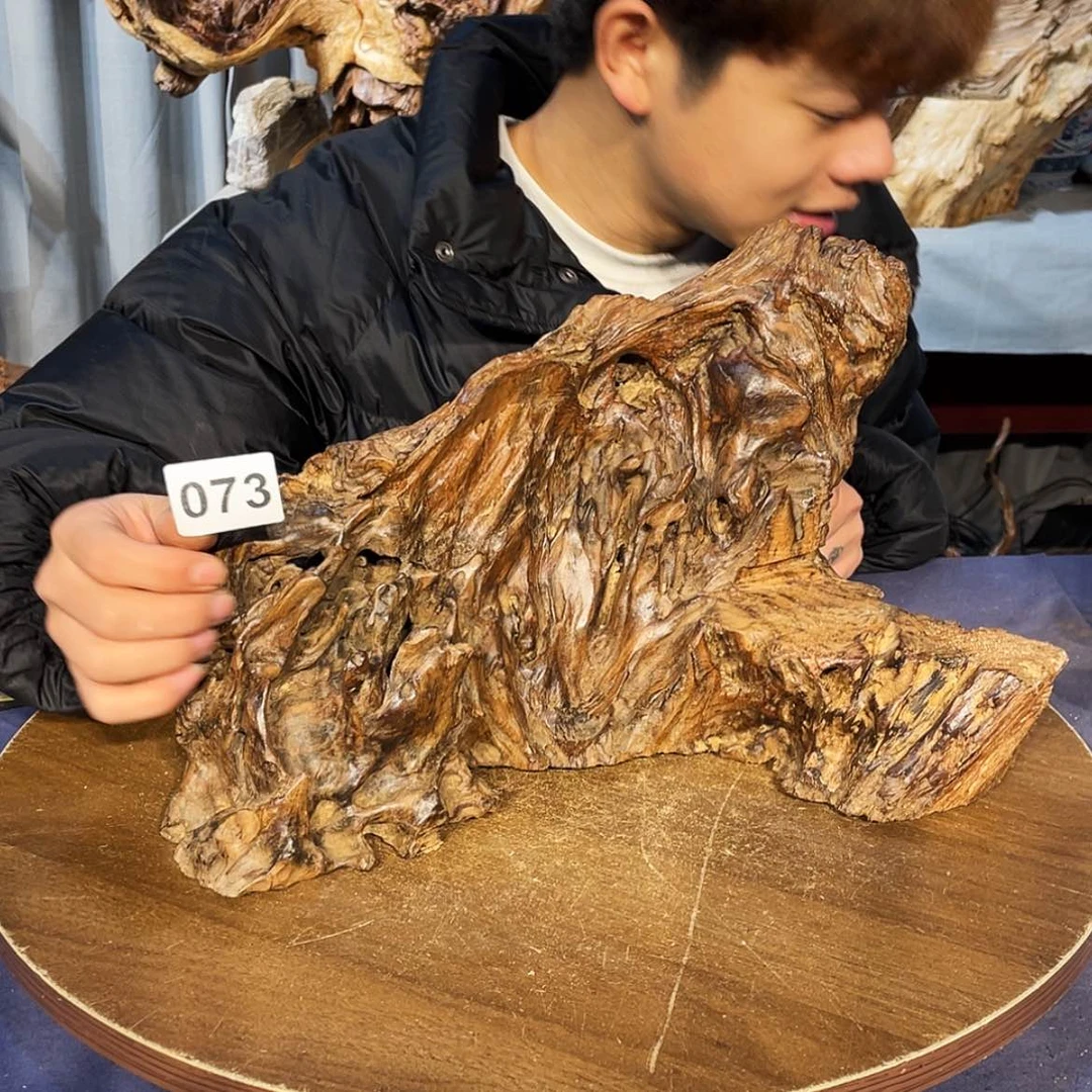 【闪购商品】瓷摆件迷**踪073