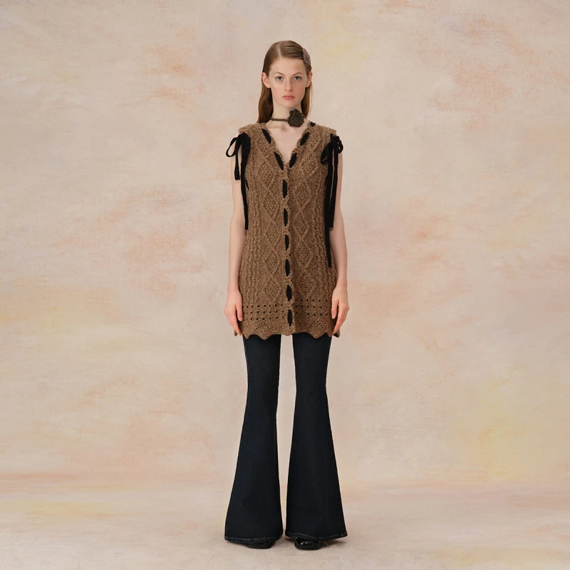 CELECT买手店KNiiT KLUBI990小众原创秋冬绞花穿绳无袖外套连衣裙