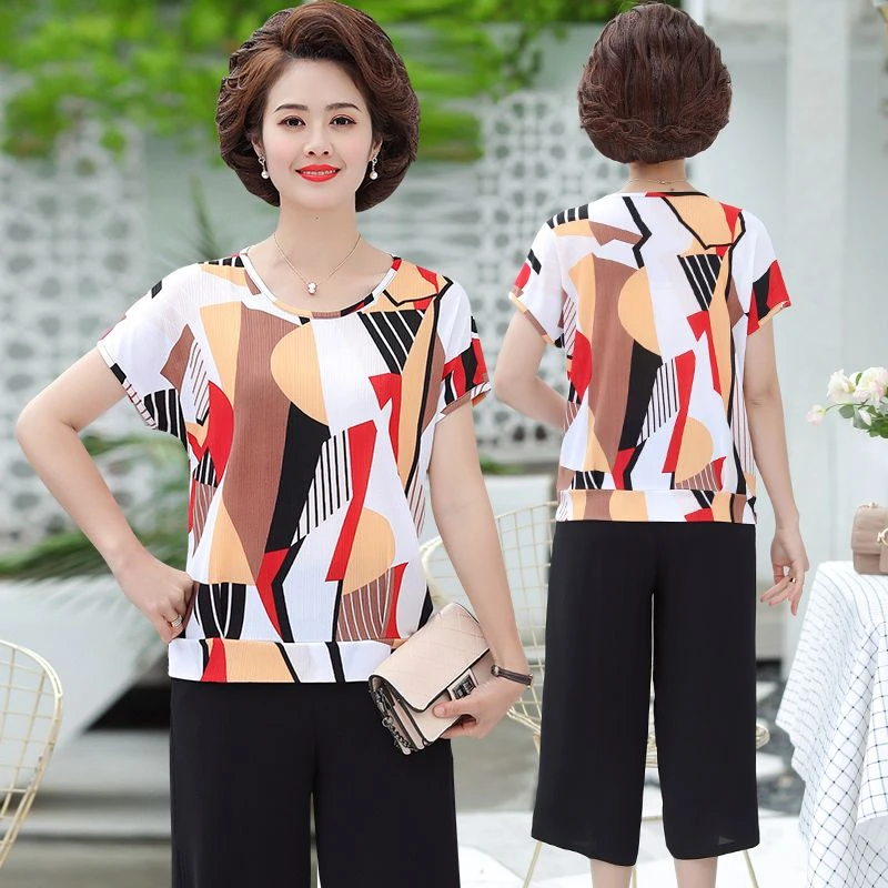 中老年时尚夏季2025冰丝女装T恤妈妈装洋气休闲夏装宽松大码上衣