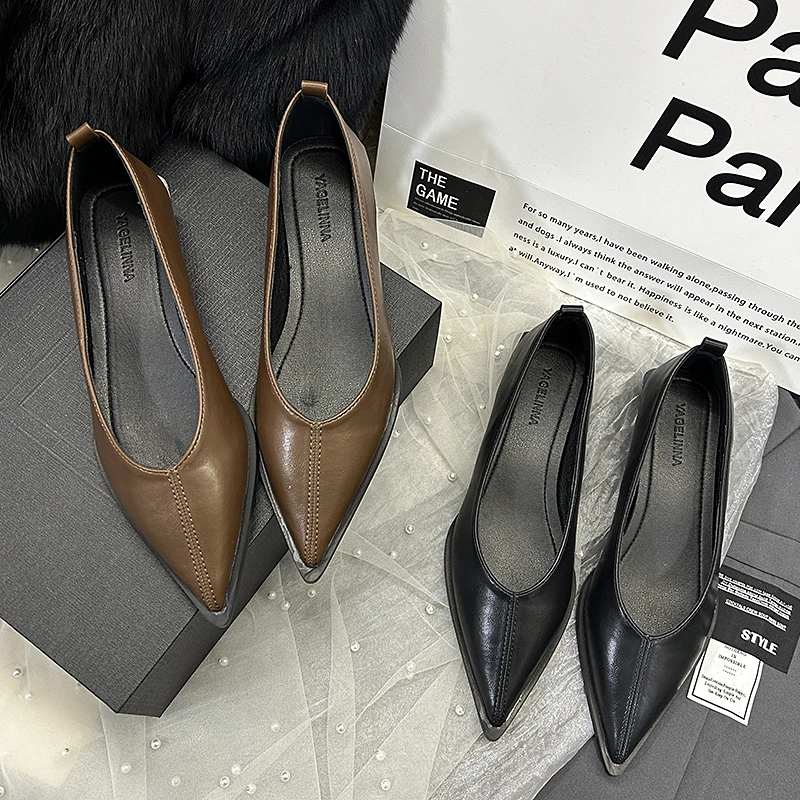 简约韩版尖头单鞋休闲粗方跟英伦小皮鞋女鞋新款百搭浅口低跟鞋女