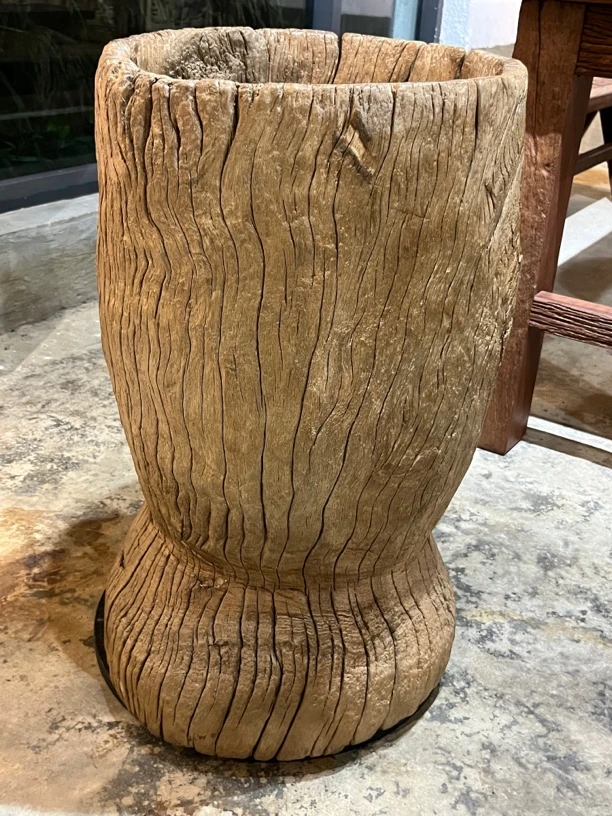 民俗老物件 木桶 一木整挖 （酒杯的器型