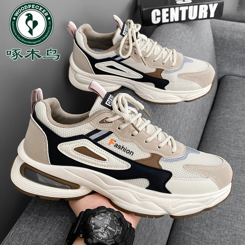 啄木鸟2024新款潮流透气百搭男鞋秋季学生跑步运动休闲厚底增高