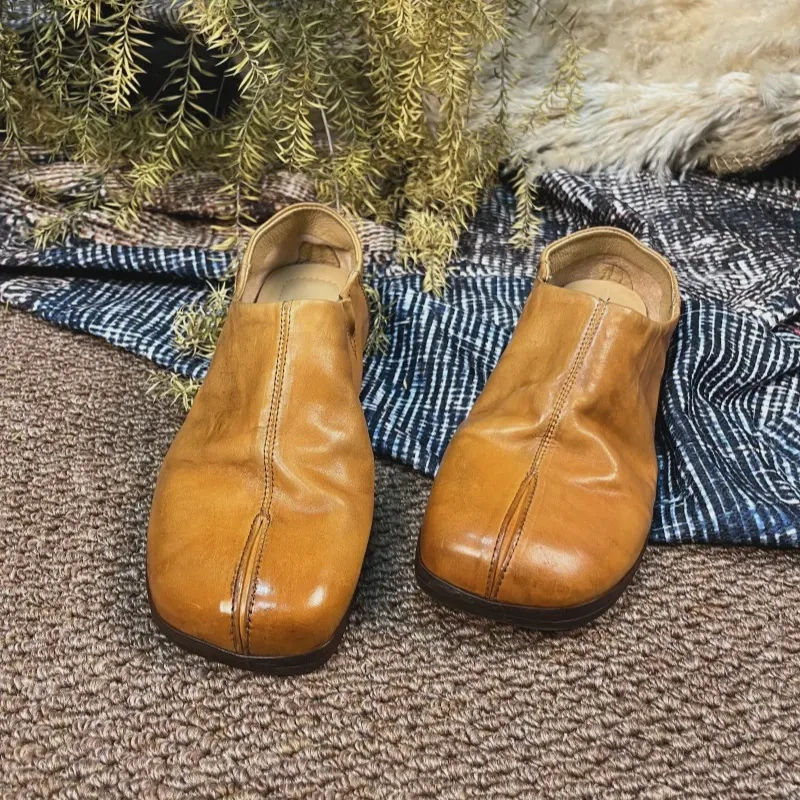 陈 C手工女鞋2022春夏 马皮擦色 手工水洗马皮分齿鞋