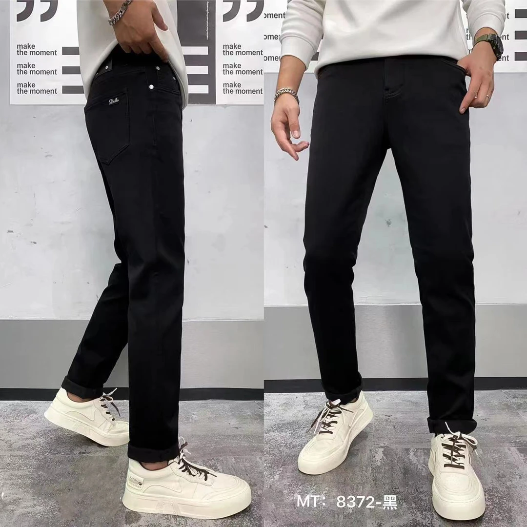潮流牛仔裤百搭黑色时尚休闲秋冬直筒弹力加绒牛仔裤1858