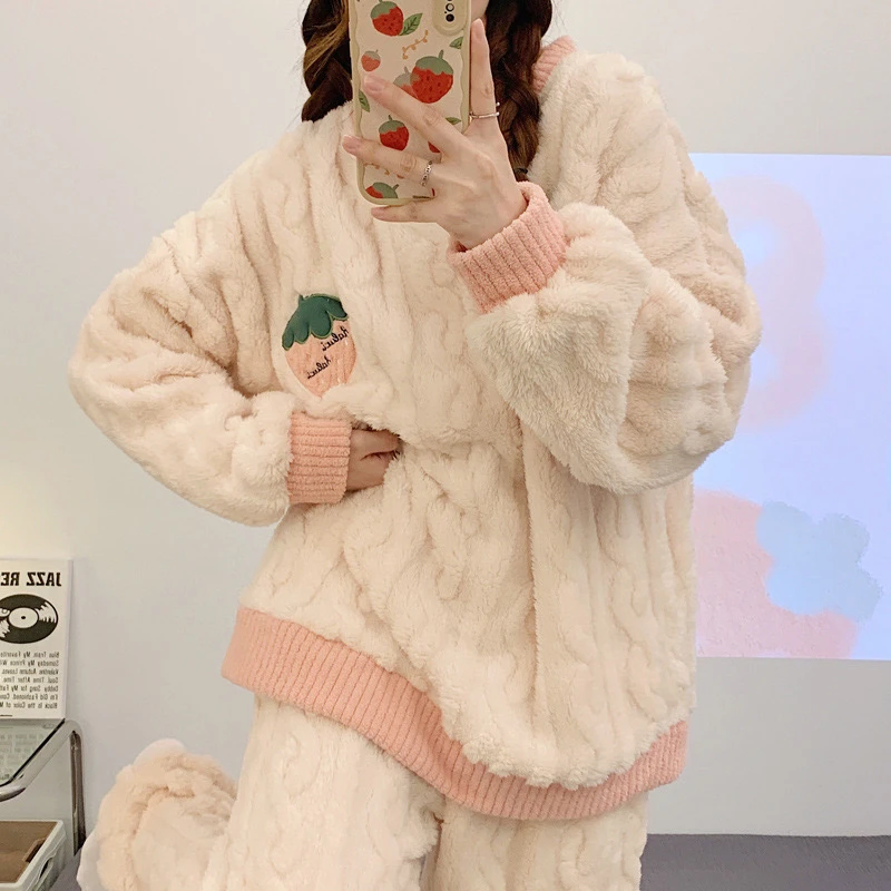 珊瑚绒睡衣女冬季长袖2024年新款法兰绒加厚保暖春秋天家居服套装