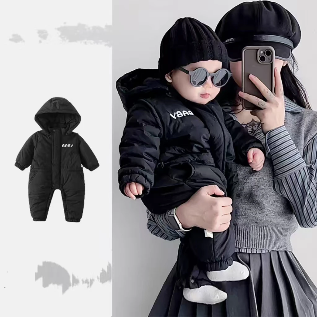 冬季新款大厚棉服酷帅黑色baby加厚外出服爬服宝宝连体衣可以潮童