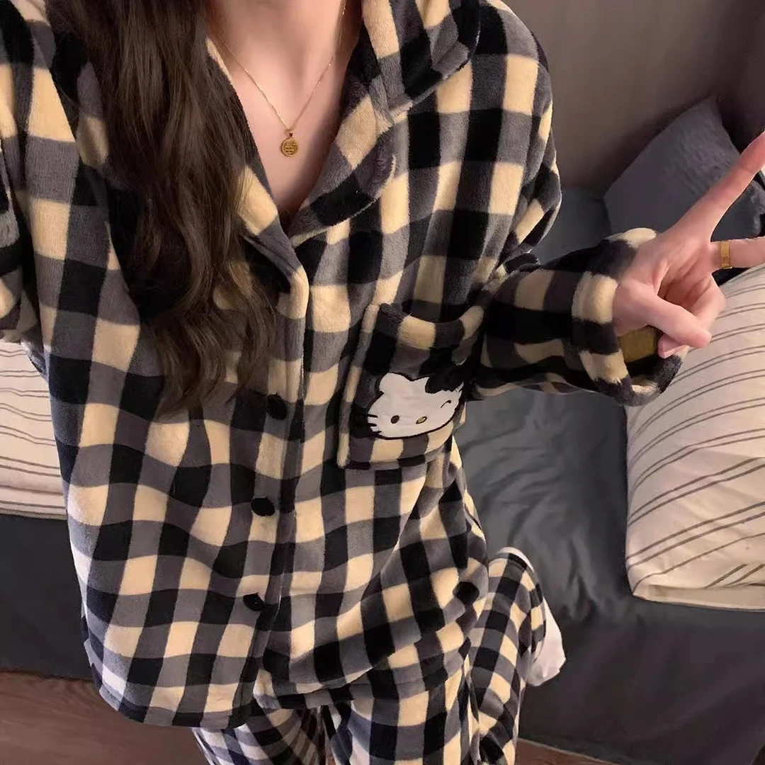 日系卡通kt猫格子珊瑚绒睡衣女款套装秋冬季加绒保暖可外穿家居服