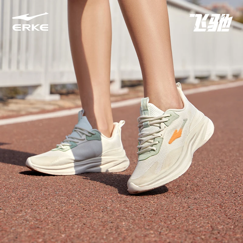 飞驰丨尔克夏季款男女减震跑鞋舒适轻便跑步鞋时尚51123103099-yl