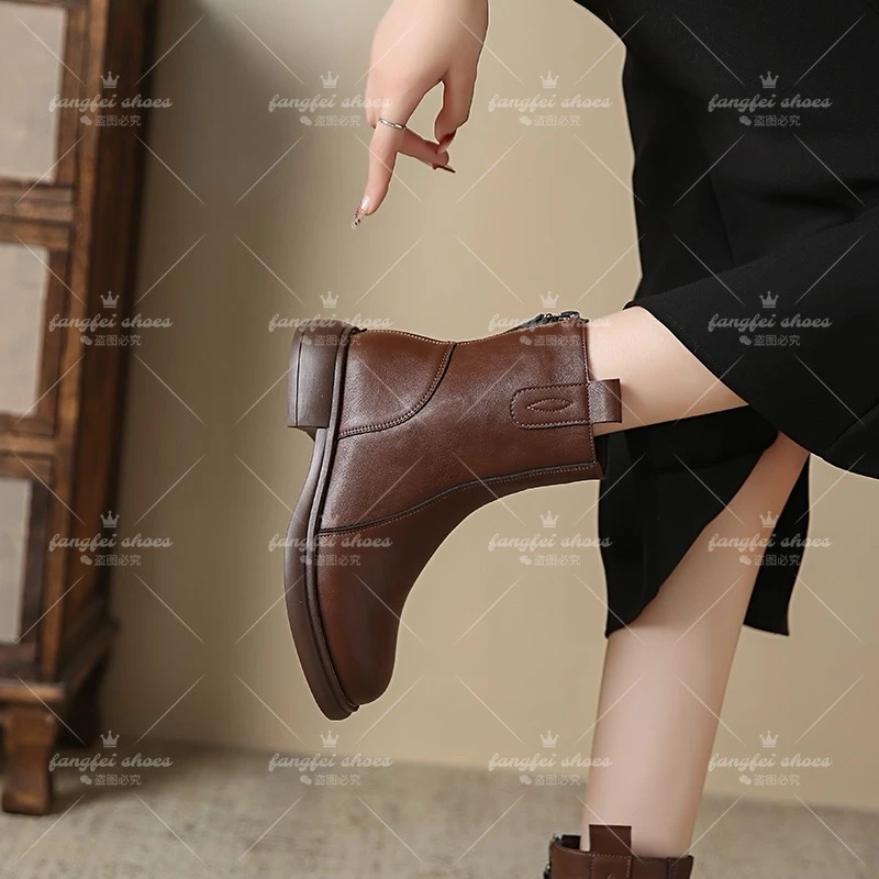 【反季清！！】百搭加絨軟皮中跟短筒休閒舒適切尔西瘦瘦靴701