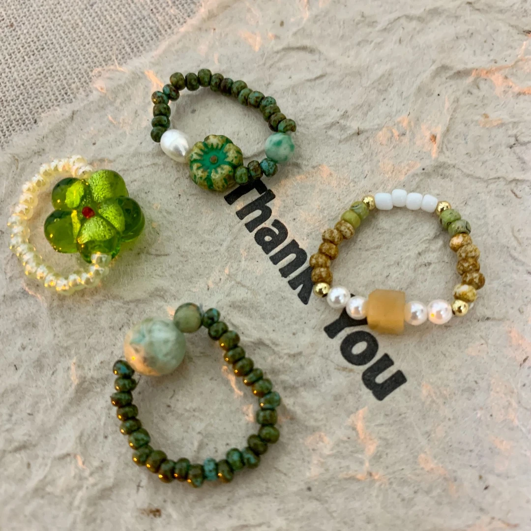 合金石英石戒指 设计手作复古ins串珠彩色郁金香小花米珠