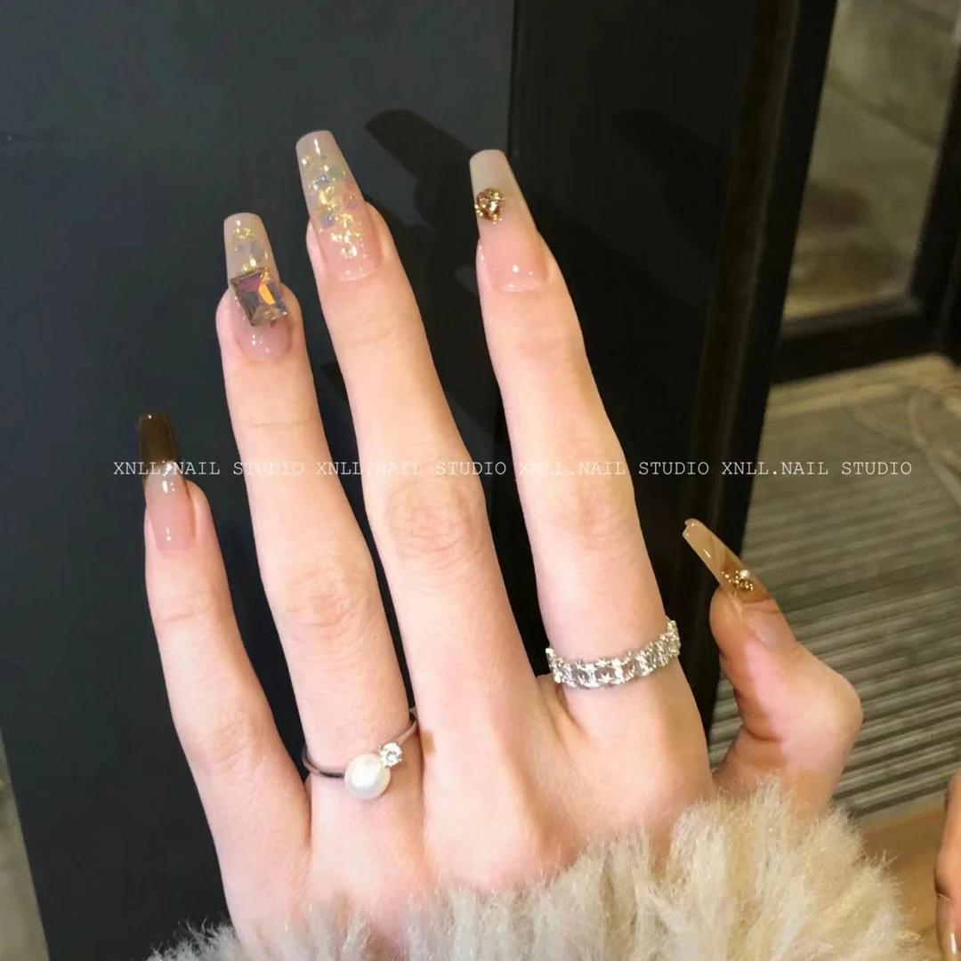 实拍纯手工穿戴甲片手作高级爆闪香槟钻腮棕飘带可拆卸甲片