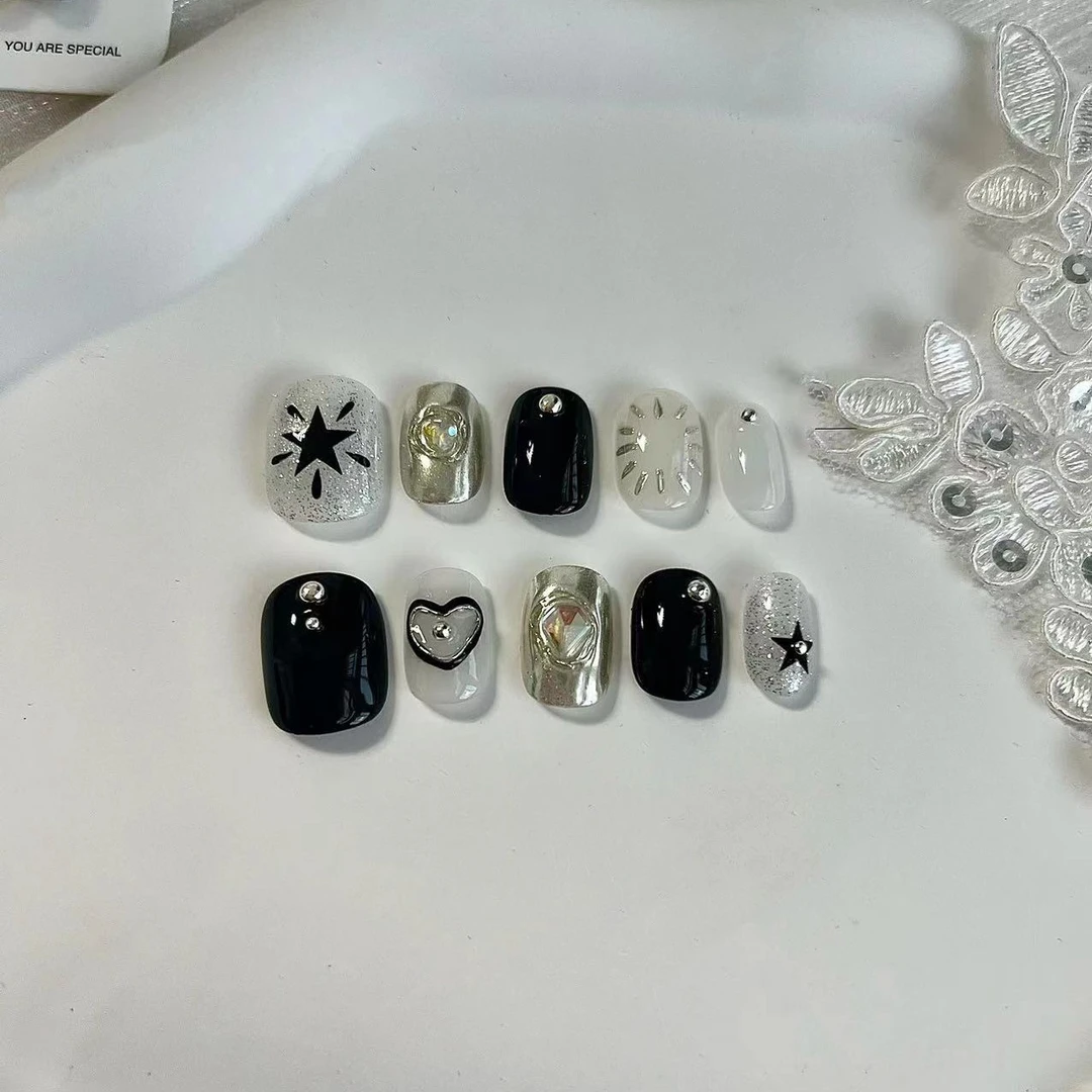 美甲ins 小众金属感星星元素辣妹美甲手工穿戴甲美甲防水自粘