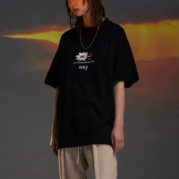 1332 圆领短袖宽松印花百搭T恤 W22