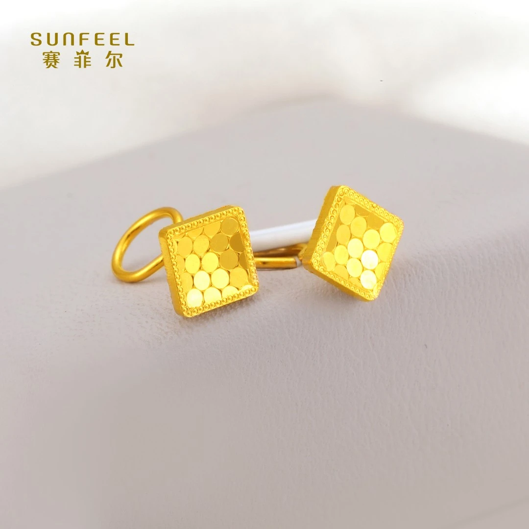 SUNFEEL/赛菲尔【十一店】足金闪光金方格耳钉HR010672