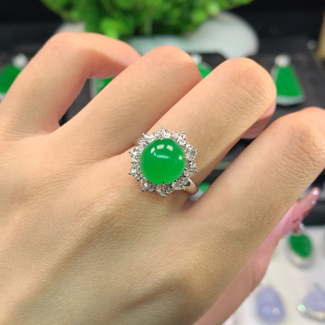 翡翠吊坠(不含链)18K金镶嵌冰阳绿戒指