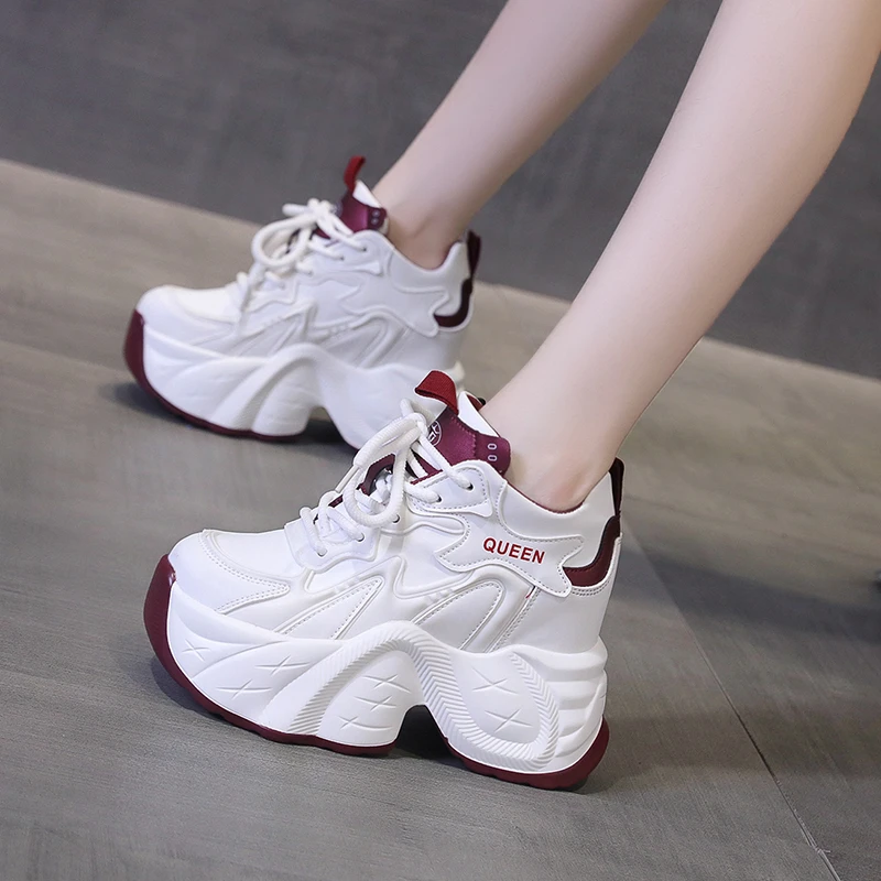 2025春秋新款高颜值小码34软底时尚内增高轻便10cm百搭厚底老爹鞋