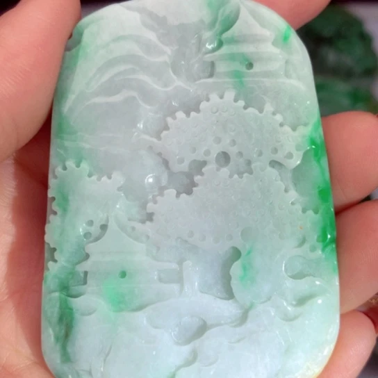 翡翠吊坠(不含链)未镶嵌
