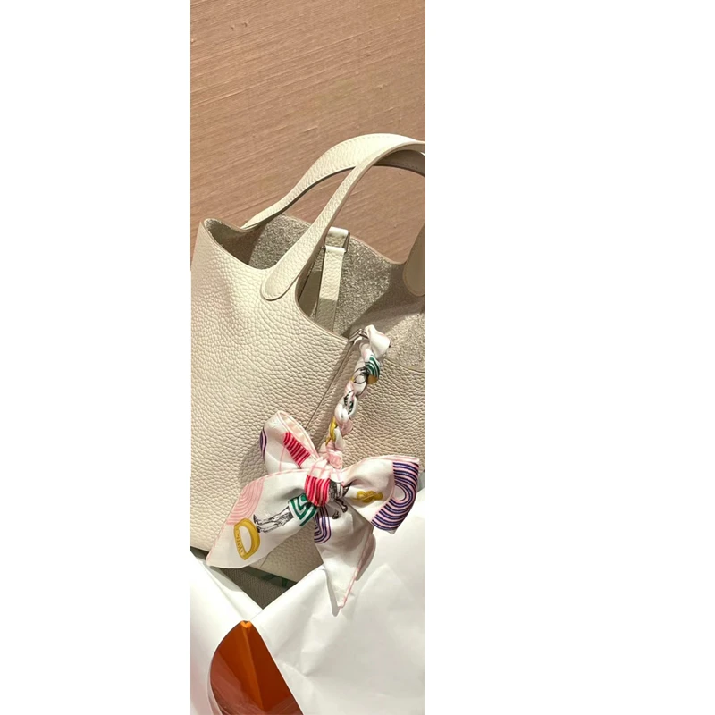 时尚高品质菜篮子手提包简约水桶包三色可选