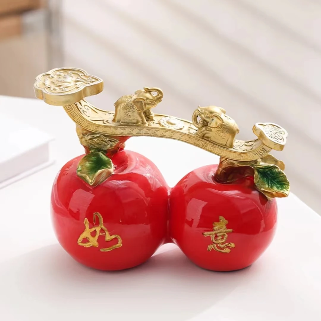 苹果摆件轻奢高档可爱创意陶瓷结婚玄关摆设