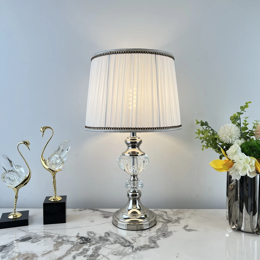 简约水晶酒店装饰高端水晶刻花床头台灯轻奢时尚创意欧式美式书房